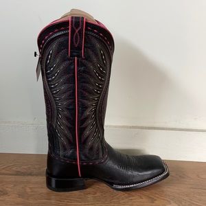 BRAND NEW - Women’s Ariat Vaquera Boots, Black, Size 9